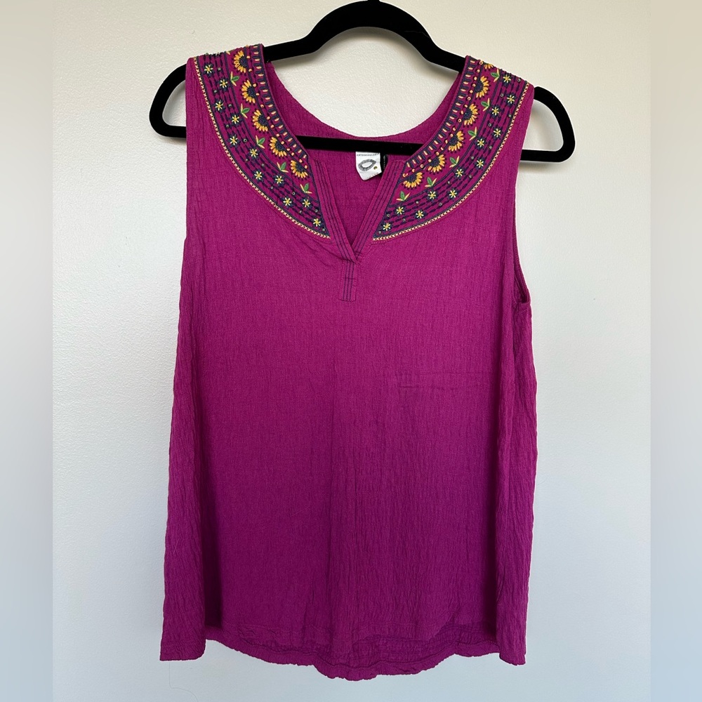 Anthropologie beaded longline blouse size XS - like new